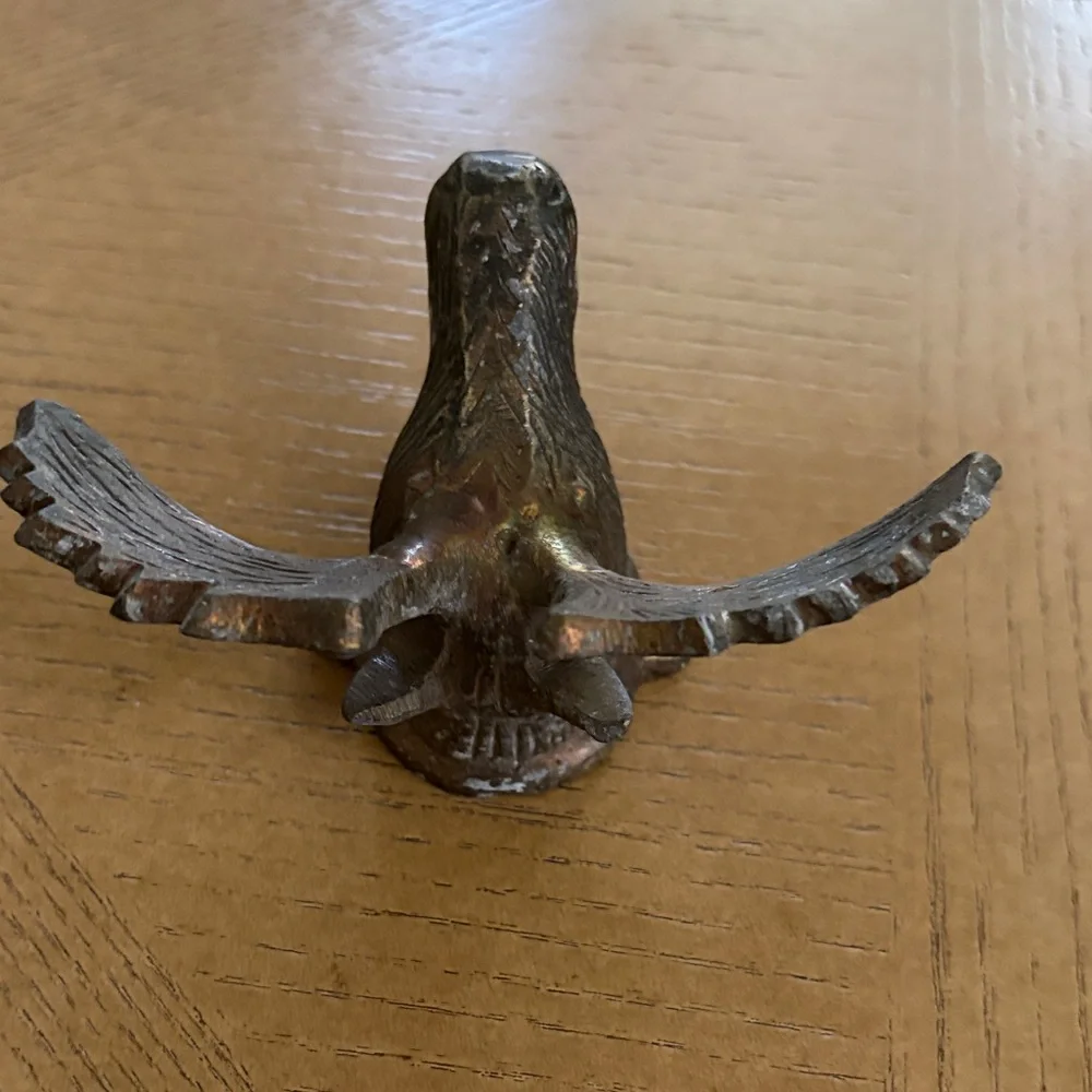 Antique-Style Metal Moose Head Wall Hook in Aged Bronze